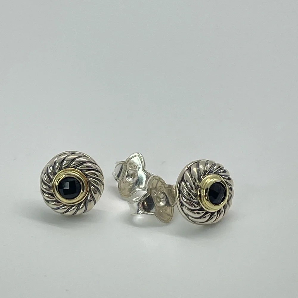 David Yurman Cookie Cutter Earrings with Black Onyx & 14k Gold - Picture 3 of 14